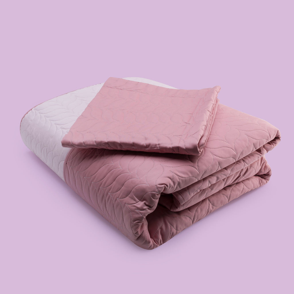 Reversible BedspreadPink Fomex mattress